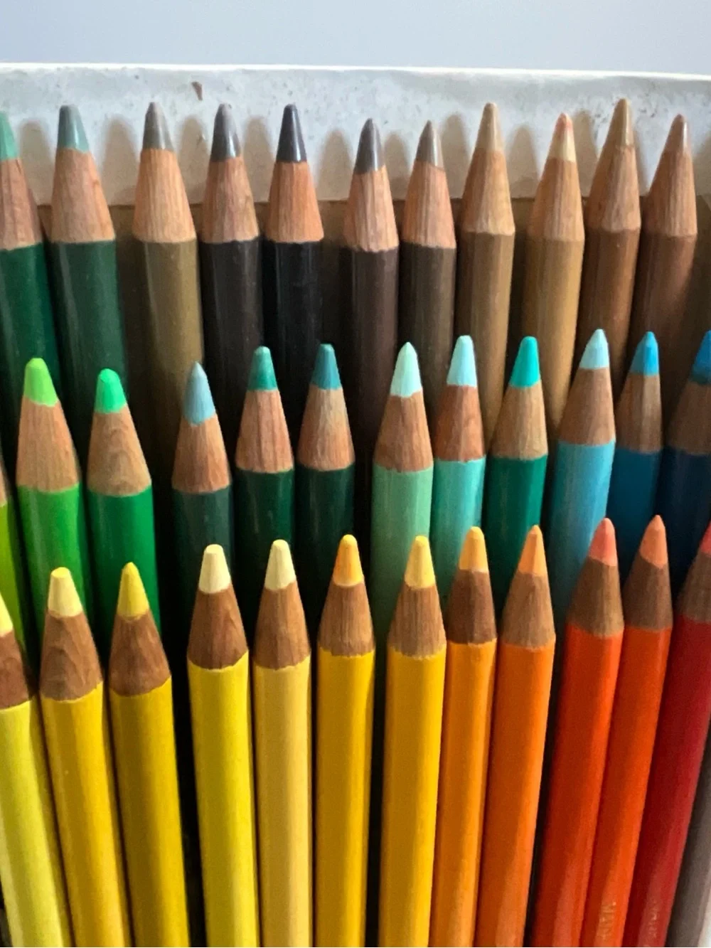Vintage Derwent Color Pencils 70 Assorted Colors Series No 19